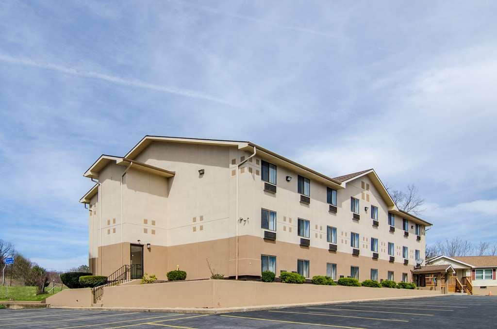 Motel 6-Montoursville, Pa - Williamsport Exterior photo